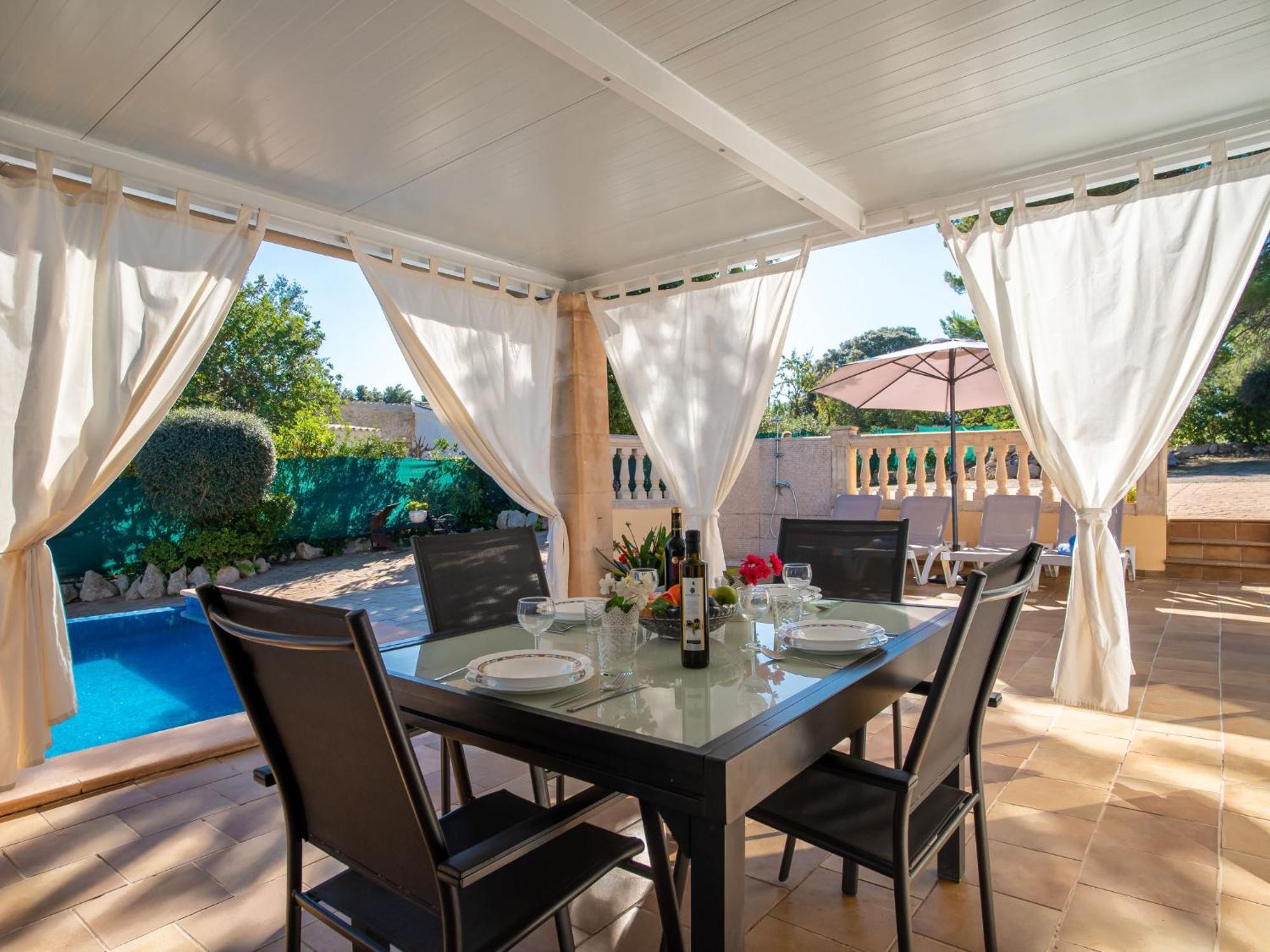Сasa de vacaciones Bernat By Interhome